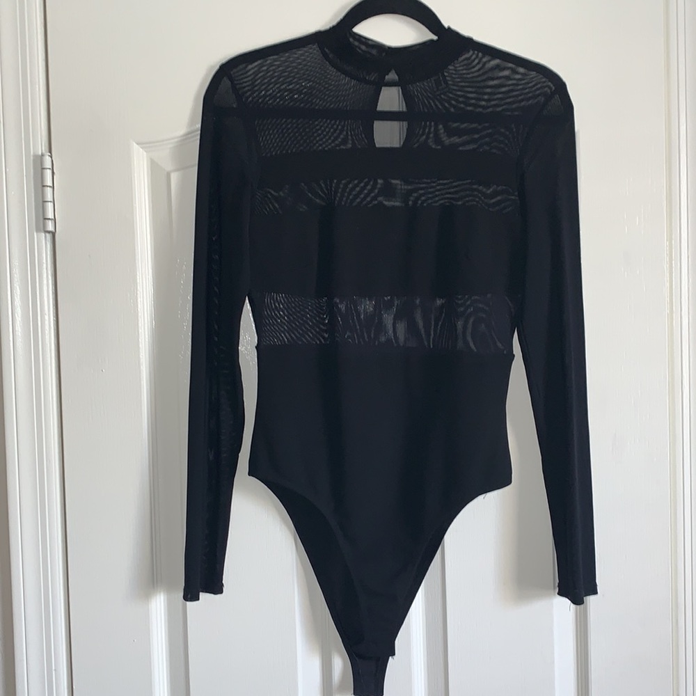 Long sleeve mesh bodysuit▪️Forever 21▪️Size medium▪️Black